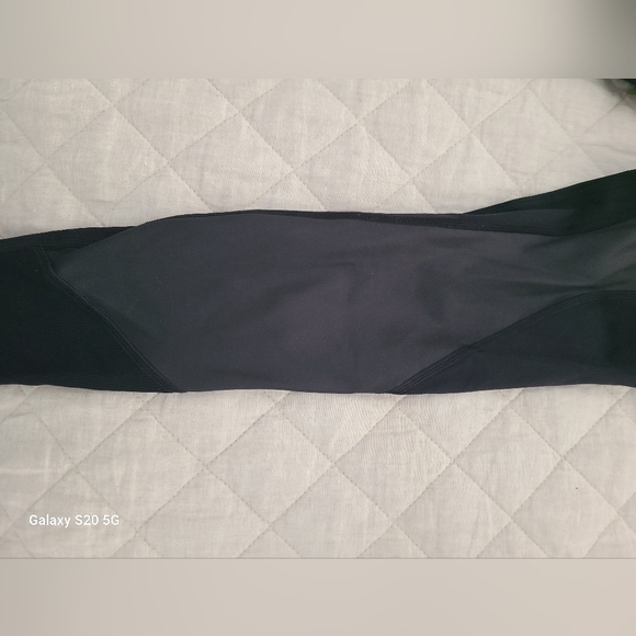 Lulumon Wunder Under High-Waisted Leggings - Picture 4 of 5